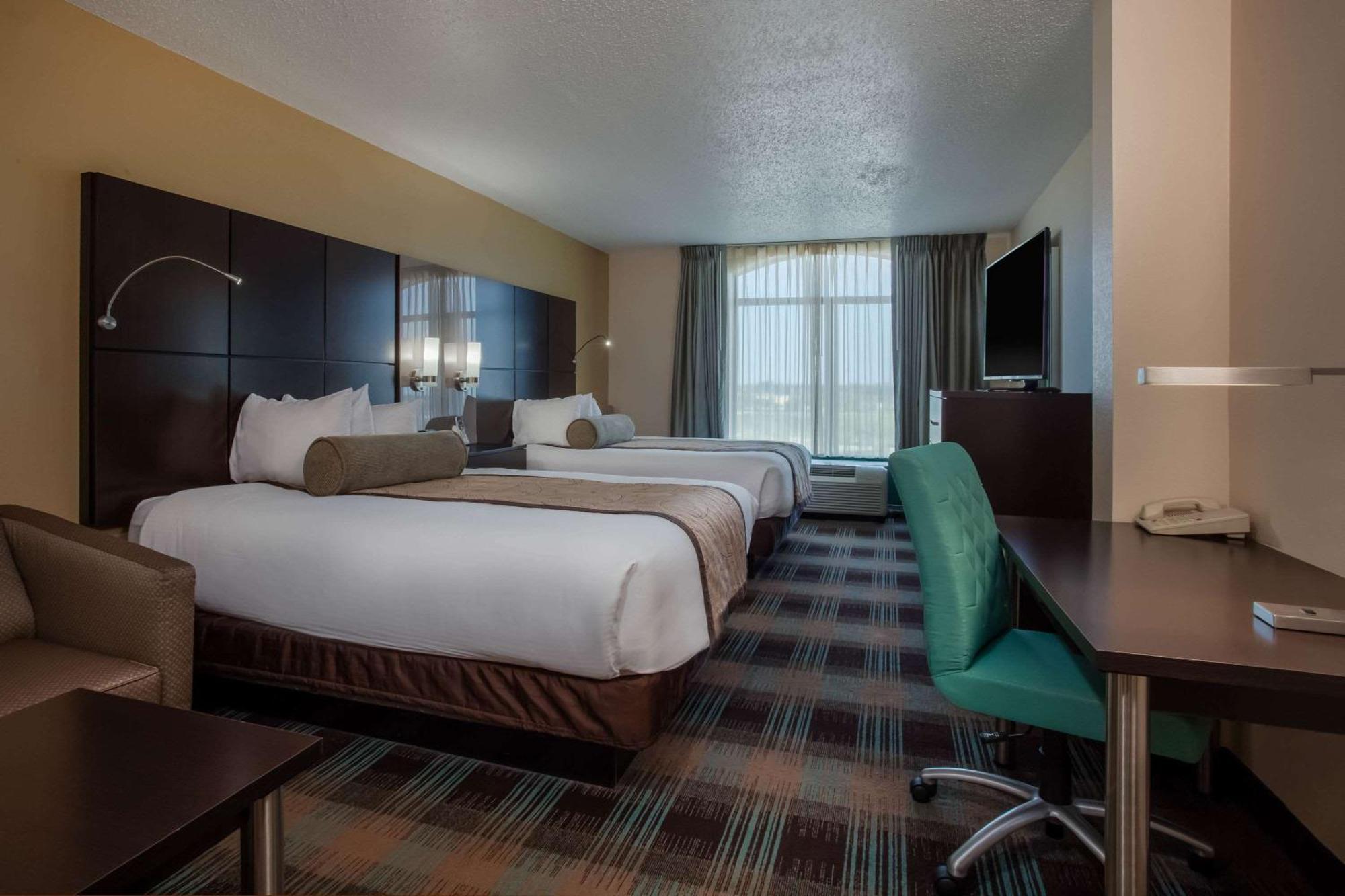 Wingate By Wyndham - Orlando International Airport- Free Hot Breakfast Hotel Eksteriør billede