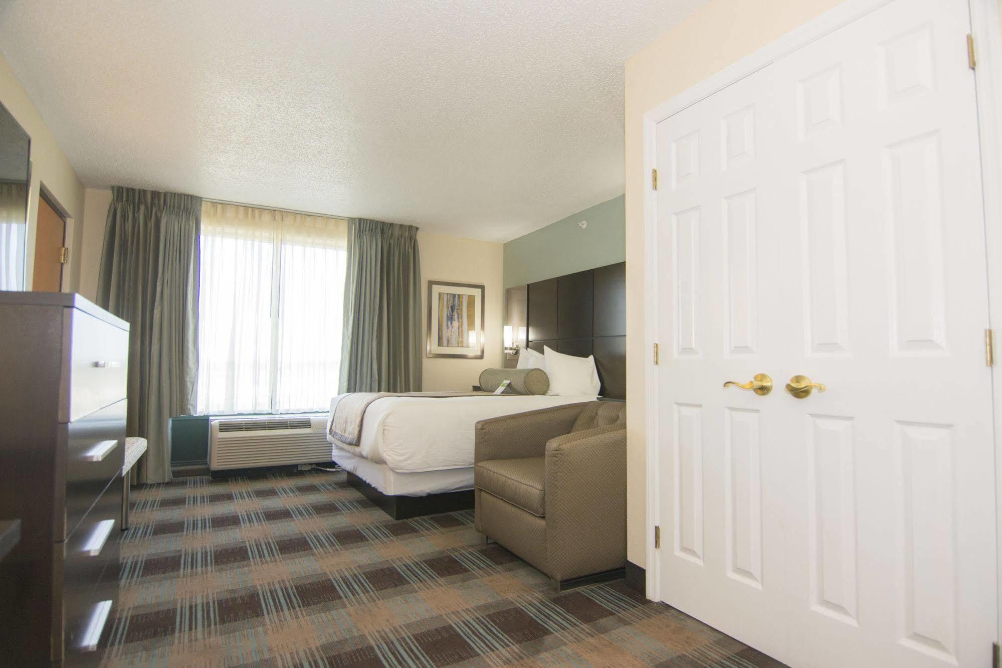 Wingate By Wyndham - Orlando International Airport- Free Hot Breakfast Hotel Eksteriør billede